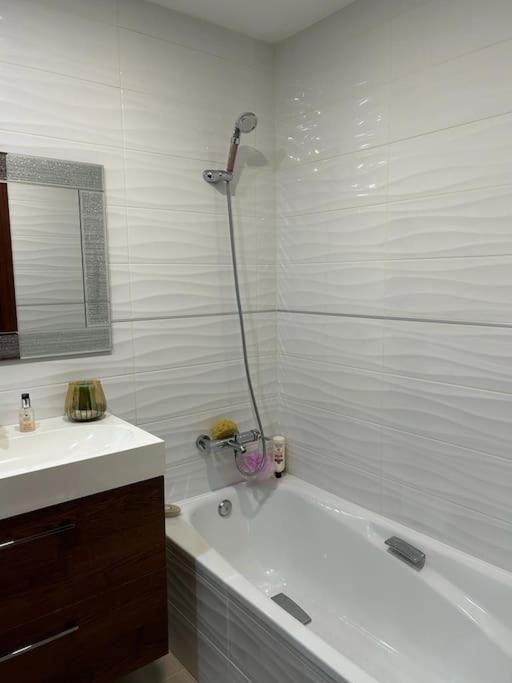 2 Line Apartment Capnegret Альтеа Экстерьер фото
